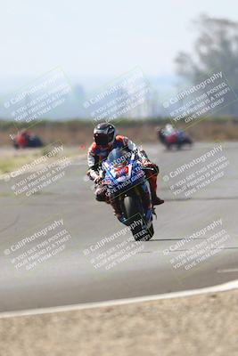 media/Sep-20-2025-TrackDaz (Sat) [[27f0cde673]]/A Group/2pm (Turn 9)/